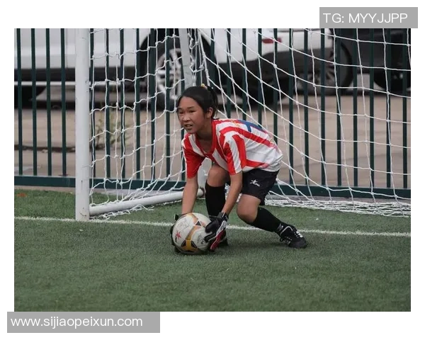 女足明星闪耀绿茵场她们的故事与成就值得关注与赞赏